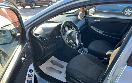 Hyundai Solaris II рестайлинг, 2011 год, 1 129 000 рублей, 10 фотография