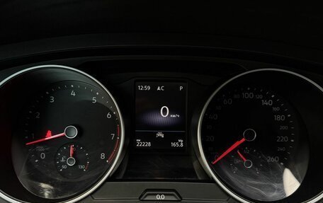 Volkswagen Tiguan II, 2021 год, 3 659 000 рублей, 15 фотография