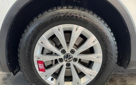 Volkswagen Tiguan II, 2021 год, 3 659 000 рублей, 26 фотография