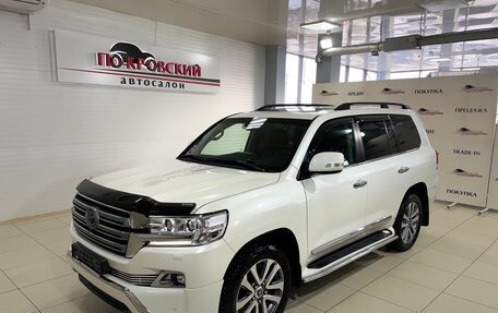 Toyota Land Cruiser 200, 2017 год, 7 500 000 рублей, 2 фотография