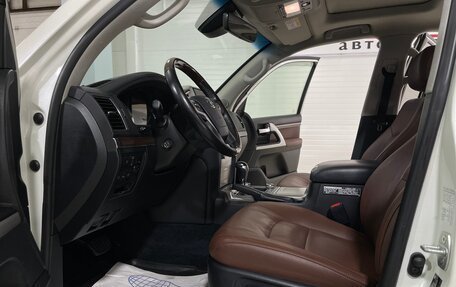 Toyota Land Cruiser 200, 2017 год, 7 500 000 рублей, 15 фотография