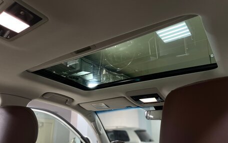 Toyota Land Cruiser 200, 2017 год, 7 500 000 рублей, 24 фотография