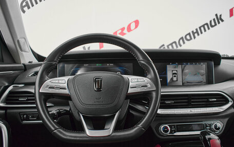 FAW Bestune T77, 2022 год, 1 630 000 рублей, 12 фотография