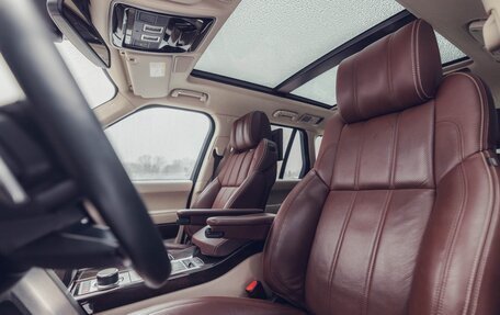 Land Rover Range Rover IV рестайлинг, 2015 год, 4 999 000 рублей, 7 фотография