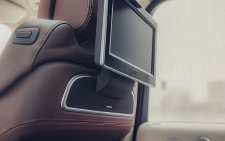 Land Rover Range Rover IV рестайлинг, 2015 год, 4 999 000 рублей, 13 фотография