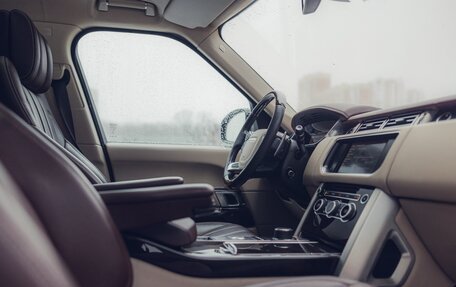 Land Rover Range Rover IV рестайлинг, 2015 год, 4 999 000 рублей, 32 фотография