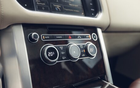 Land Rover Range Rover IV рестайлинг, 2015 год, 4 999 000 рублей, 31 фотография