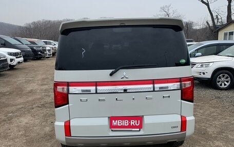 Mitsubishi Delica D:5 I, 2020 год, 3 700 000 рублей, 5 фотография