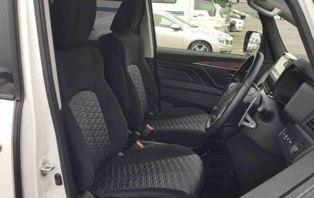 Mitsubishi Delica D:5 I, 2020 год, 3 700 000 рублей, 15 фотография