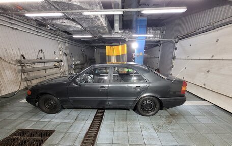 Mercedes-Benz C-Класс, 1995 год, 170 000 рублей, 5 фотография