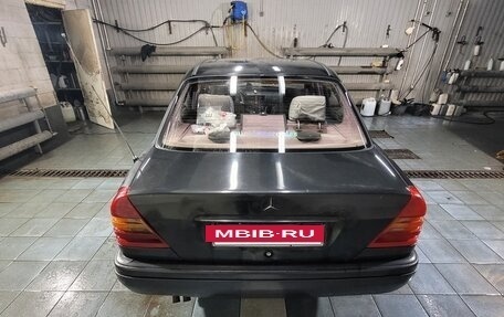 Mercedes-Benz C-Класс, 1995 год, 170 000 рублей, 6 фотография