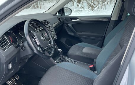 Volkswagen Tiguan II, 2019 год, 2 670 000 рублей, 6 фотография