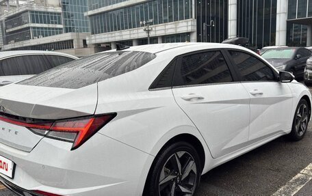 Hyundai Elantra, 2022 год, 2 200 000 рублей, 6 фотография