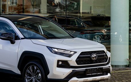 Toyota RAV4, 2025 год, 4 295 000 рублей, 8 фотография