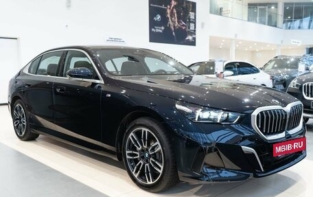 BMW 5 серия, 2025 год, 8 450 000 рублей, 3 фотография