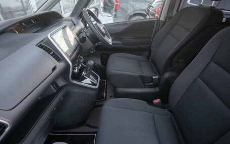 Nissan Serena IV, 2017 год, 1 735 000 рублей, 21 фотография