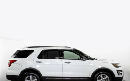 Ford Explorer VI, 2016 год, 2 885 000 рублей, 4 фотография