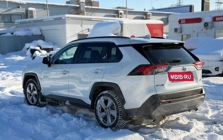 Toyota RAV4, 2020 год, 3 450 000 рублей, 7 фотография