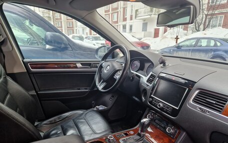 Volkswagen Touareg III, 2013 год, 2 650 000 рублей, 11 фотография