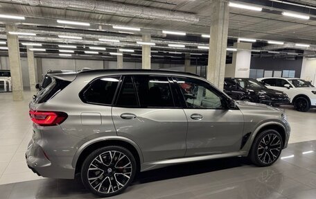 BMW X5 M, 2022 год, 14 190 000 рублей, 3 фотография