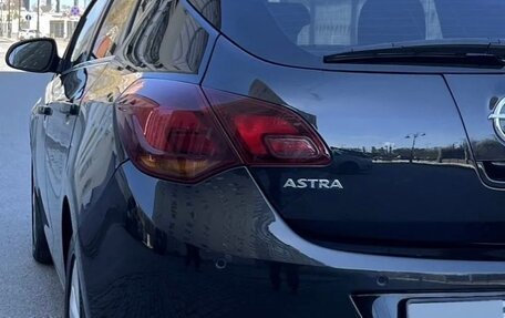 Opel Astra J, 2012 год, 650 000 рублей, 3 фотография