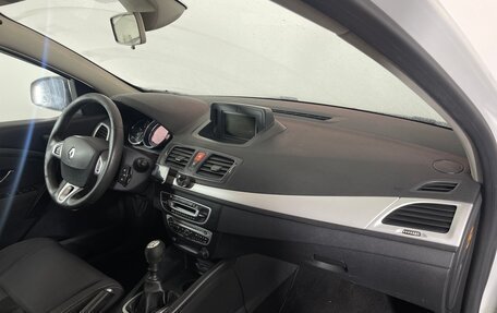 Renault Megane III, 2011 год, 650 000 рублей, 10 фотография