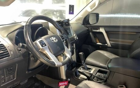 Toyota Land Cruiser Prado 150 рестайлинг 2, 2011 год, 2 850 000 рублей, 7 фотография