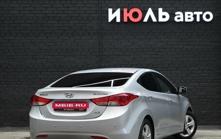 Hyundai Elantra V, 2012 год, 990 000 рублей, 7 фотография