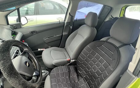 Chevrolet Spark III, 2013 год, 700 000 рублей, 10 фотография