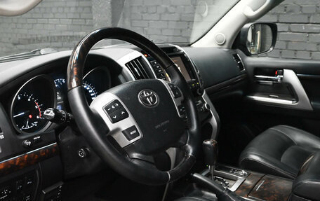 Toyota Land Cruiser 200, 2013 год, 4 100 000 рублей, 18 фотография
