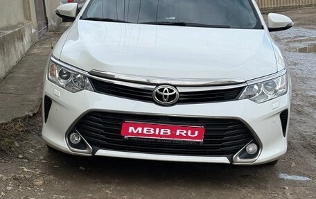 Toyota Camry, 2016 год, 2 050 000 рублей, 1 фотография