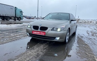 BMW 5 серия, 2003 год, 900 000 рублей, 1 фотография