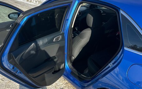 KIA cee'd III, 2019 год, 1 900 000 рублей, 9 фотография