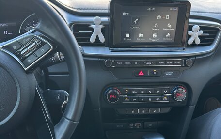 KIA cee'd III, 2019 год, 1 900 000 рублей, 26 фотография