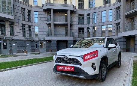Toyota RAV4, 2019 год, 2 760 000 рублей, 6 фотография