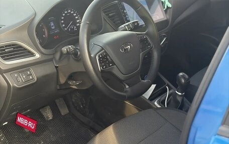 Hyundai Solaris II рестайлинг, 2017 год, 1 250 000 рублей, 10 фотография