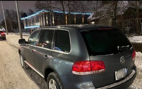 Volkswagen Touareg III, 2004 год, 700 000 рублей, 6 фотография