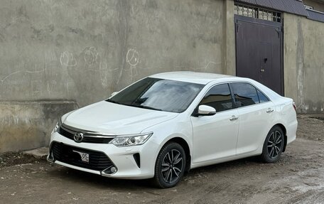 Toyota Camry, 2016 год, 2 050 000 рублей, 2 фотография