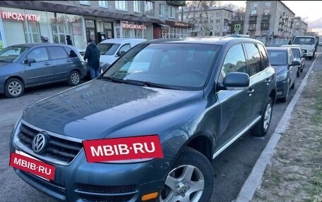 Volkswagen Touareg III, 2004 год, 700 000 рублей, 3 фотография