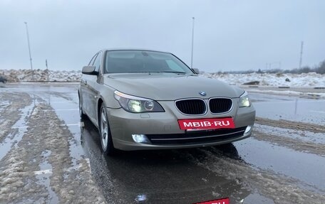 BMW 5 серия, 2003 год, 900 000 рублей, 2 фотография