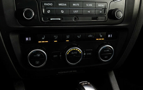 Volkswagen Jetta VI, 2013 год, 1 149 000 рублей, 14 фотография