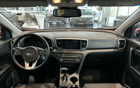 KIA Sportage IV рестайлинг, 2019 год, 2 450 000 рублей, 17 фотография