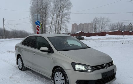 Volkswagen Polo VI (EU Market), 2012 год, 600 000 рублей, 2 фотография
