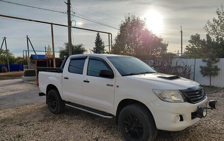 Toyota Hilux VII, 2013 год, 2 350 000 рублей, 5 фотография