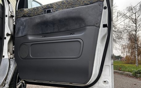 Nissan Serena I, 1997 год, 330 000 рублей, 14 фотография