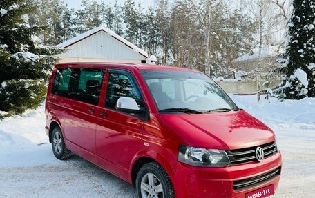 Volkswagen Multivan T5, 2010 год, 1 780 000 рублей, 1 фотография