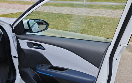 Chevrolet Monza, 2024 год, 2 300 000 рублей, 34 фотография