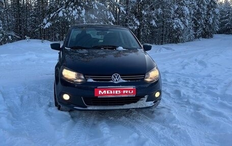 Volkswagen Polo VI (EU Market), 2013 год, 850 000 рублей, 2 фотография
