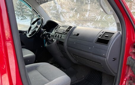 Volkswagen Multivan T5, 2010 год, 1 780 000 рублей, 7 фотография