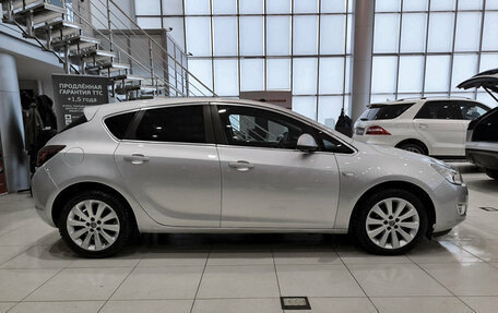 Opel Astra J, 2012 год, 835 000 рублей, 8 фотография